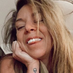 Meet your Posher, Rhiannon